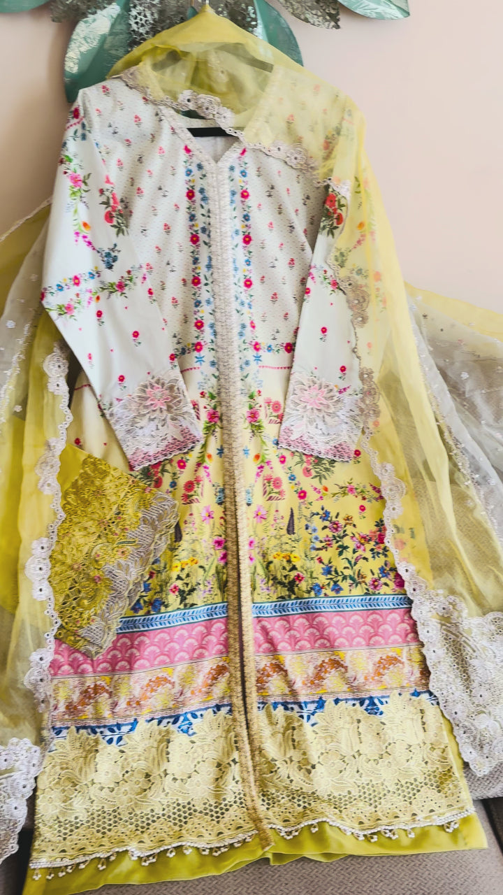 FAIZA SAQLAIN LUXURY LAWN COLLECTION AYA ARTA