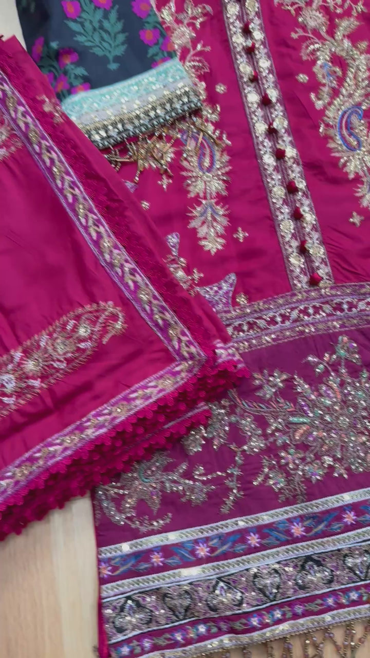 SANASAFINAZ LUXURY WINTER COLLECTION SSF16