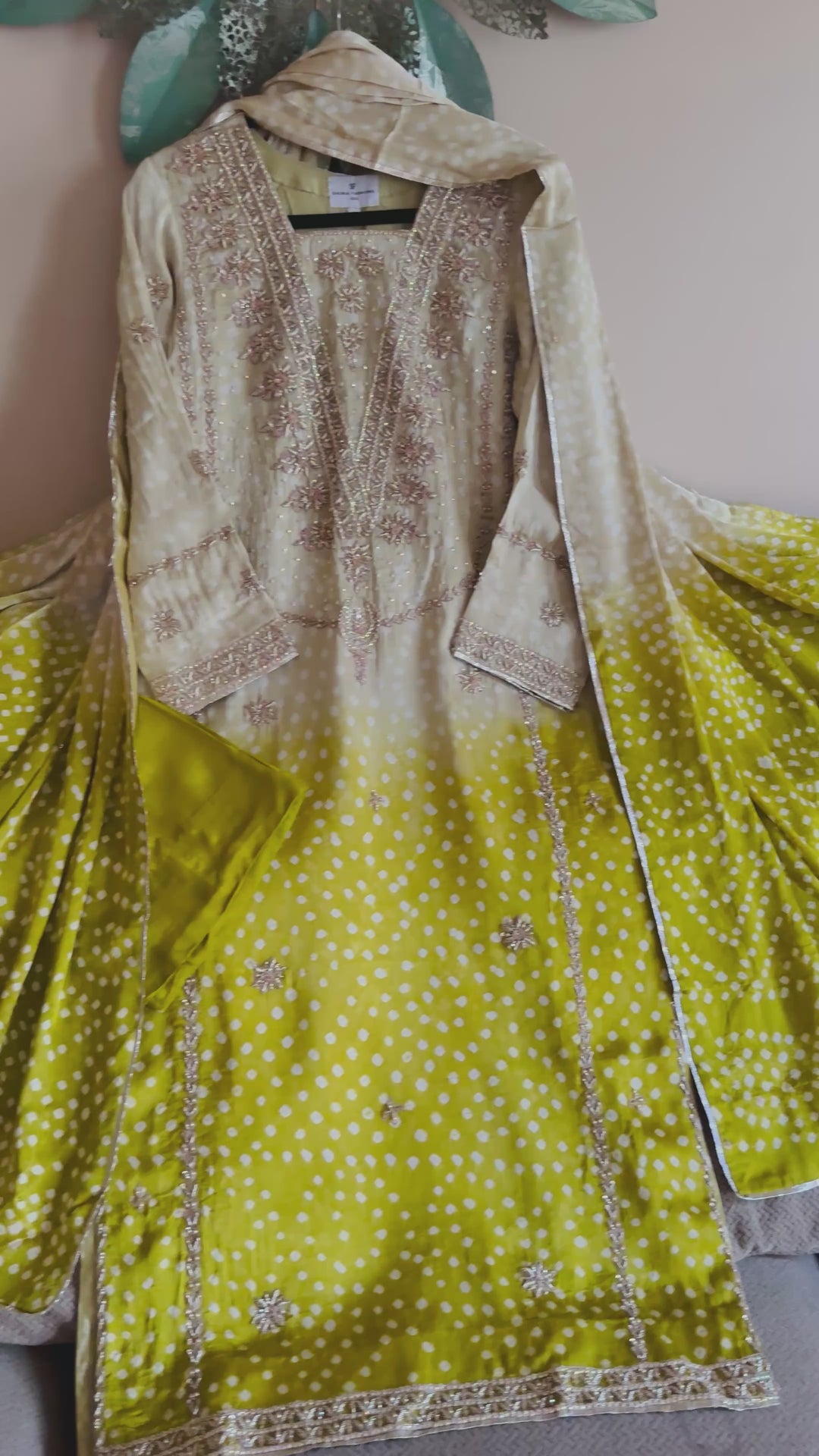 PURE SILK CHUNRI SUIT(CUSTOM SERIES) SFCH03
