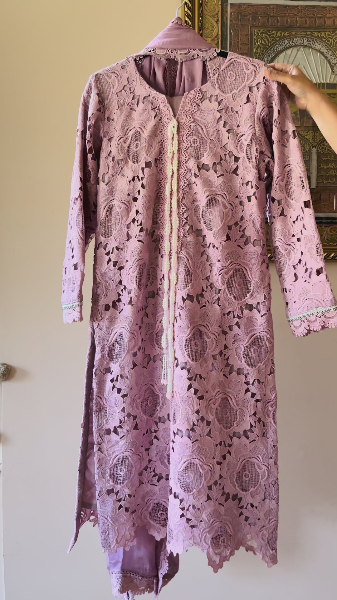 CUTWORK EMBROIDERED SUIT SCST18
