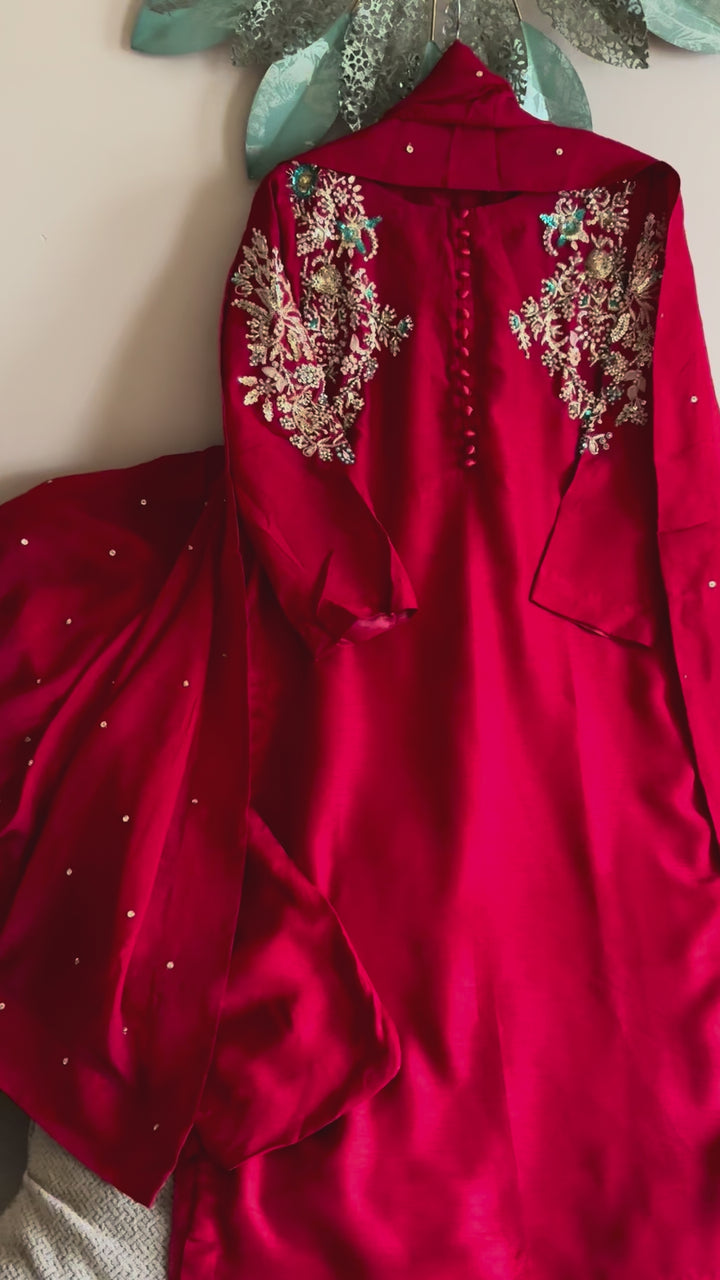 CUSTOM SERIES PARTYWEAR SUIT CSSF02