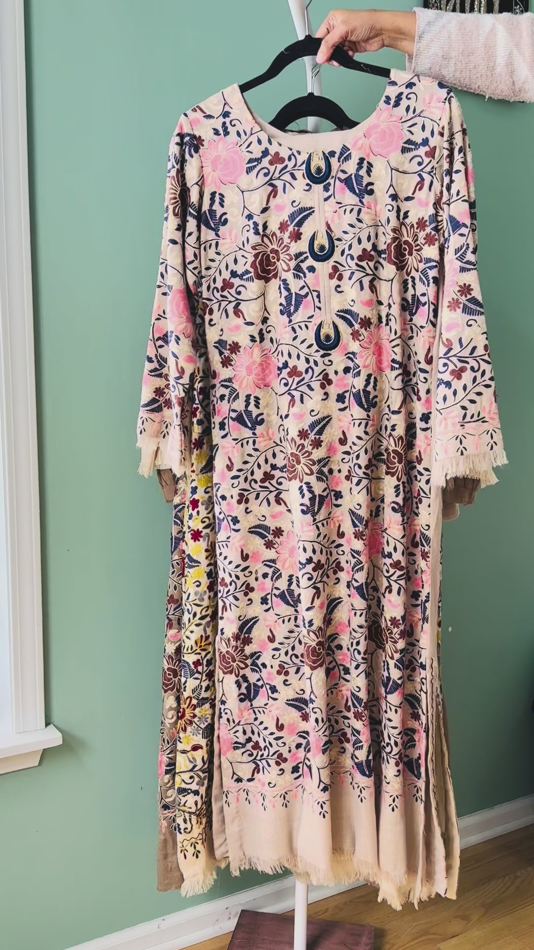 AARI EMBROIDERED PASHMINA KAFTAN SFP14